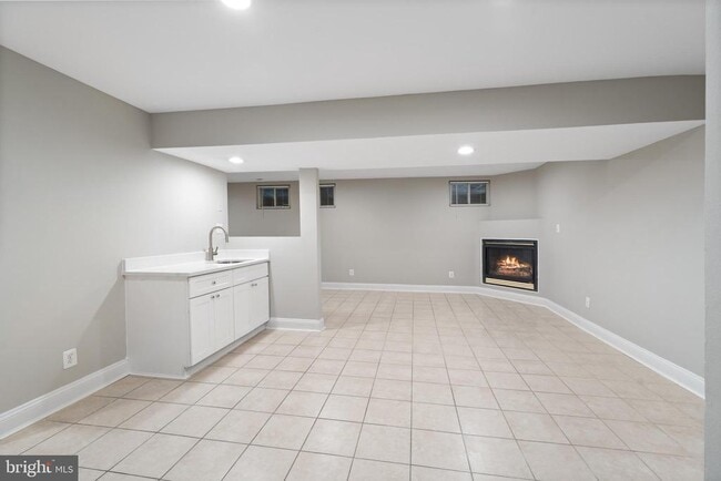 Building Photo - 2634 Antler Ct