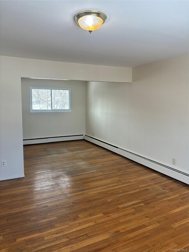 Building Photo - 148 N 22nd St