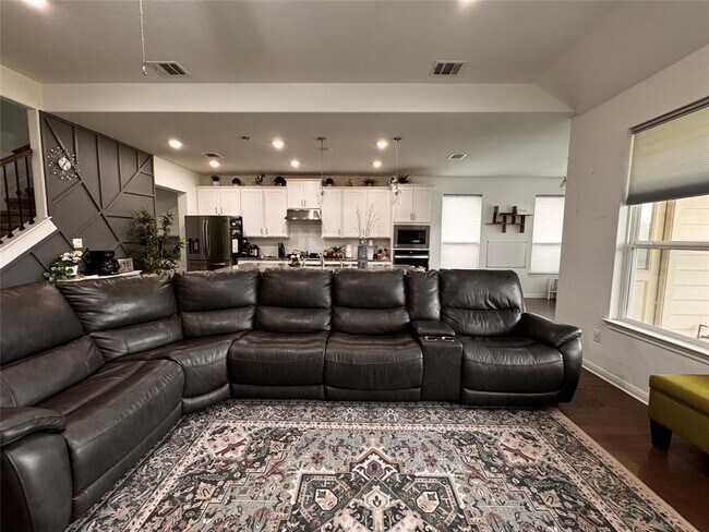 Building Photo - 4444 Arques Ave
