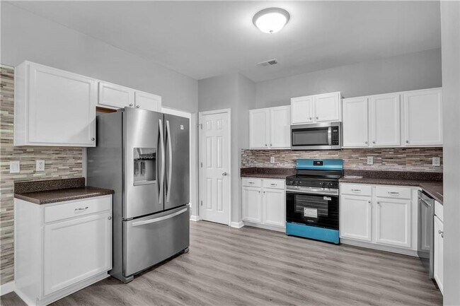 Building Photo - 2827 Creek Bottom Ct