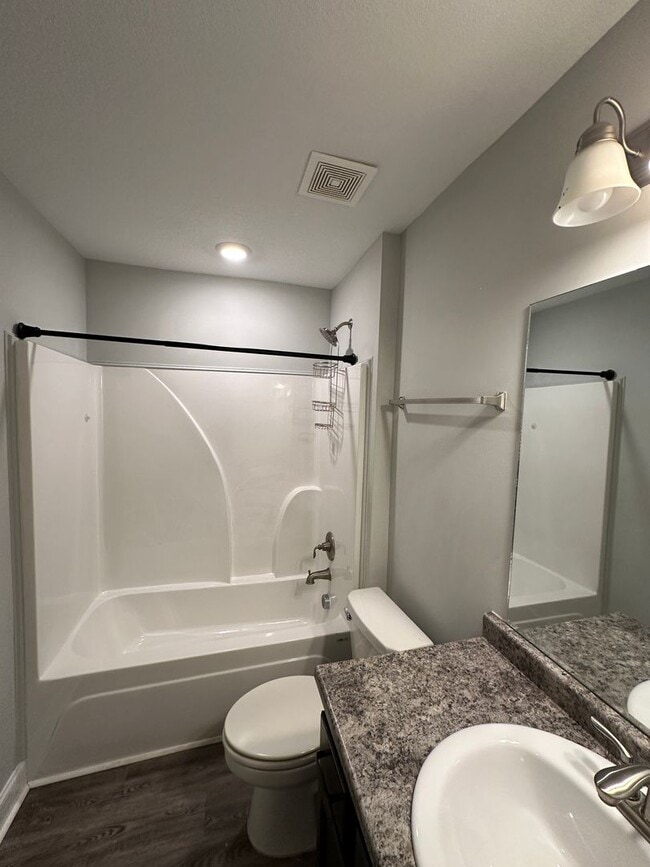 Building Photo - Olive Branch Schools- IMMEDIATE MOVE IN!!! 3 BR/2 BA