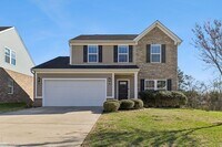 Building Photo - Charming and move-in ready 3-bedroom, 2.5-bath home