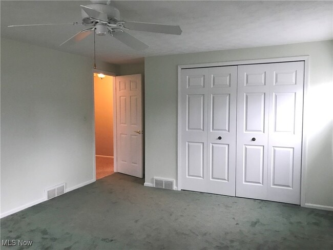 Building Photo - 33403 Cromwell Dr