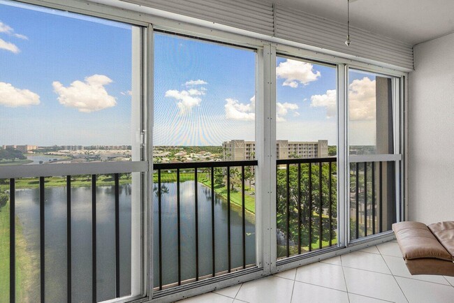 Building Photo - 7310 Ashford Pl