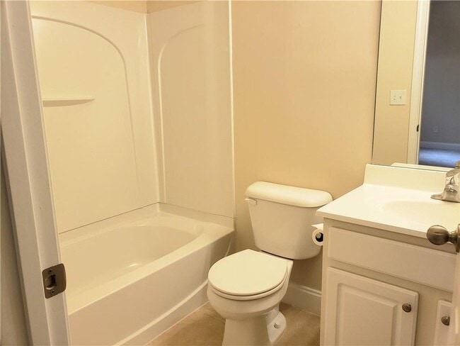 Building Photo - 5201 Wellsley Bend