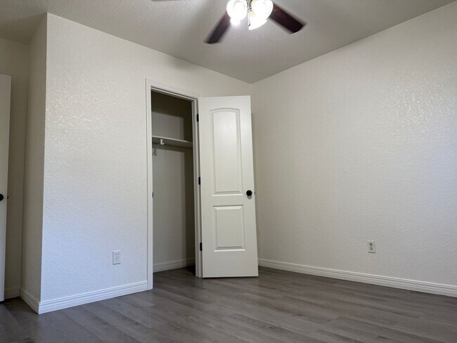 Building Photo - $1,900.00 MOVE-IN-SPECIAL