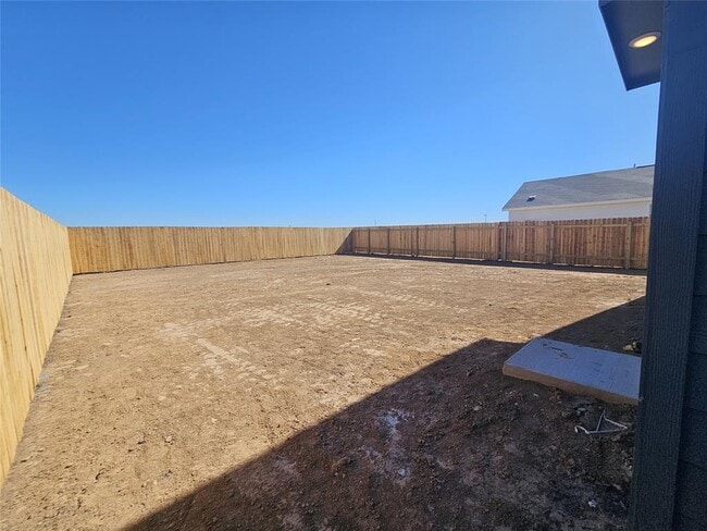 Building Photo - 2308 Blizzard Dr