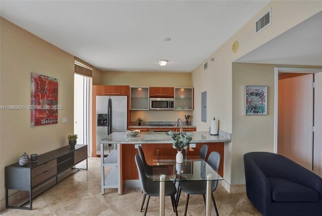 Building Photo - 185 SW 7th St