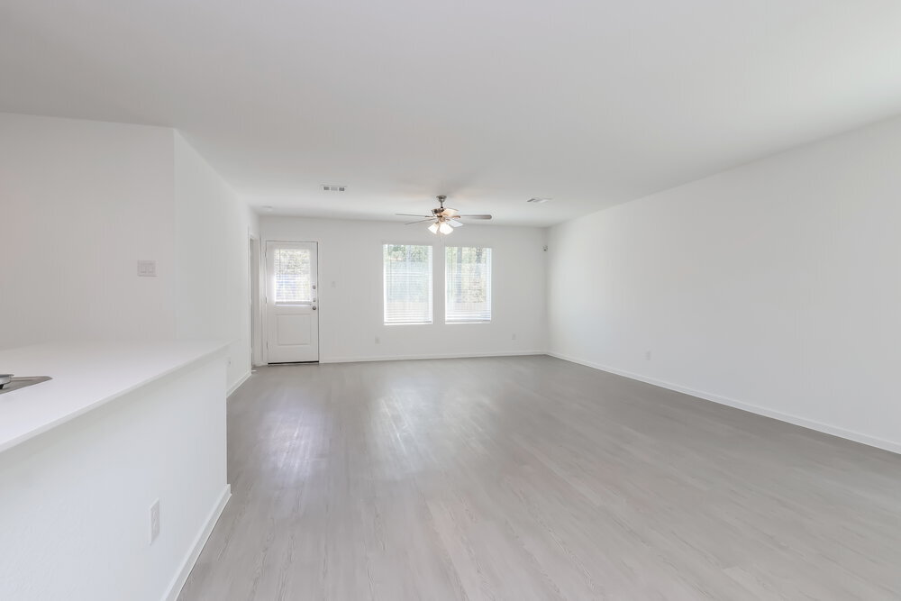 Building Photo - 16002 Tallis Dr