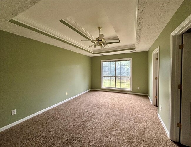 Building Photo - 2900 Camelot Woods Dr NW
