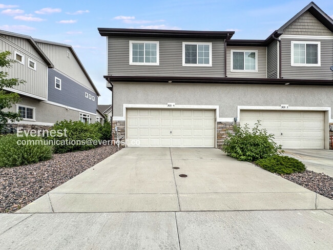 Building Photo - 3831 N Himalaya Rd