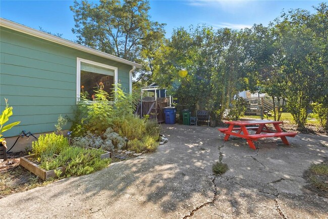 Building Photo - 1309 Arcadia Ave