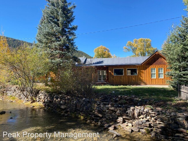 Building Photo - 3 br, 2 bath House - 214 Maroon Ave.