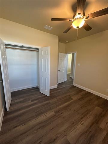 Building Photo - 200 Oak St