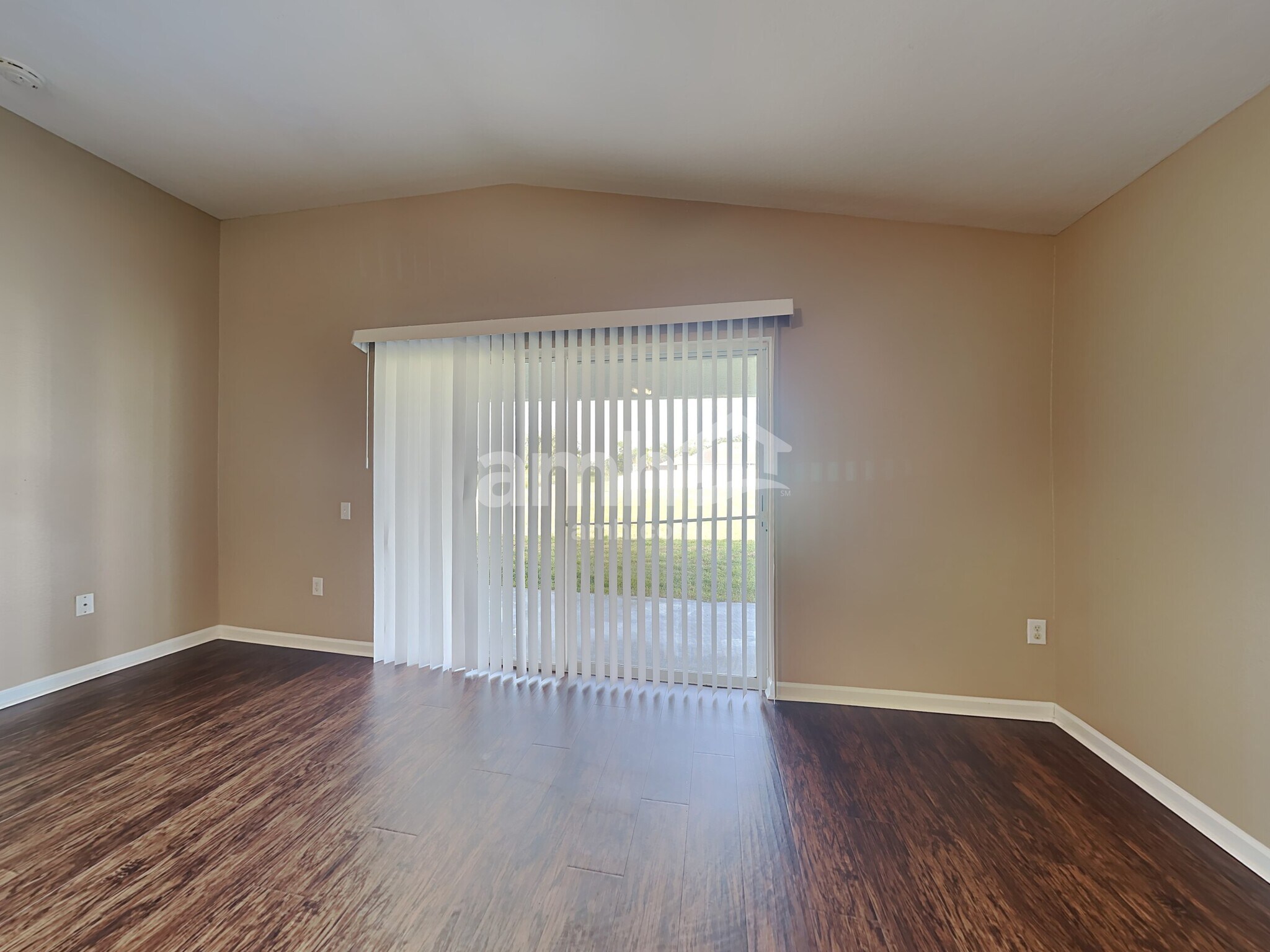 Building Photo - 1107 Summer Breeze Dr