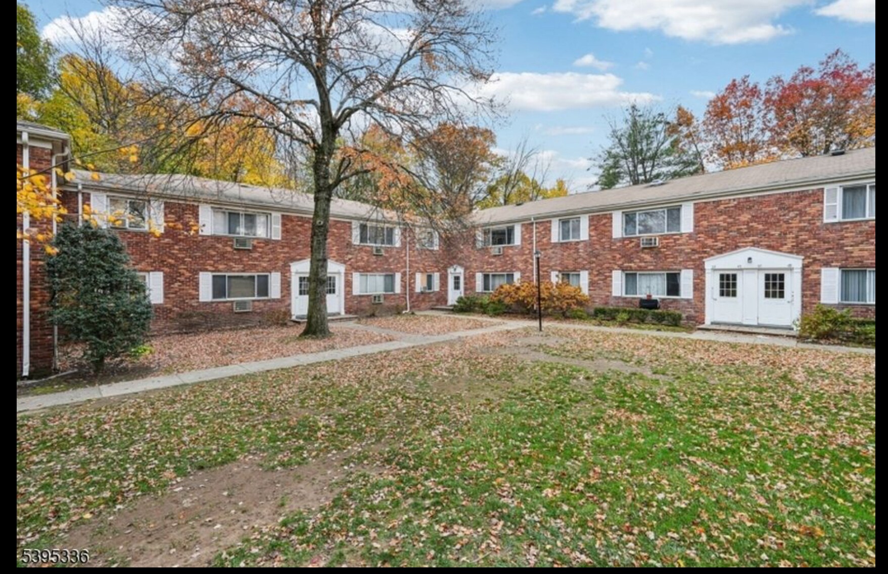 Building Photo - 189 Littleton Rd