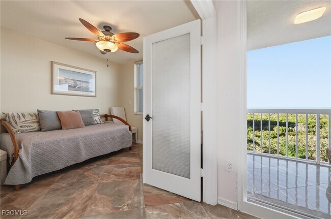 Building Photo - 6585 Nicholas Blvd