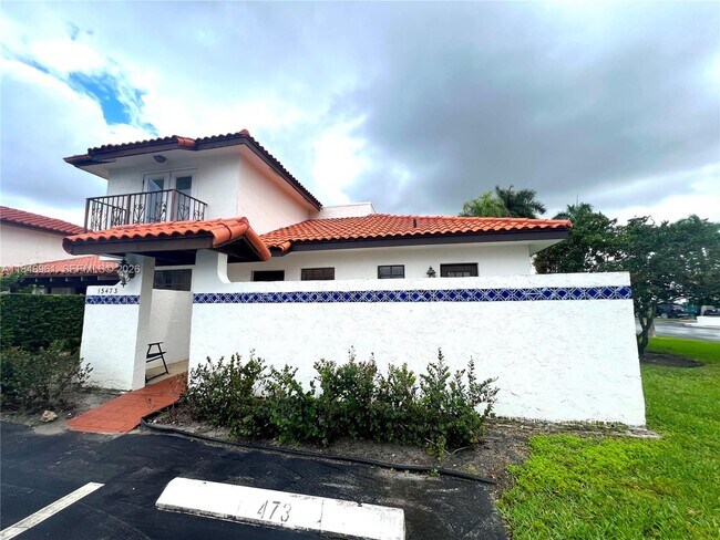 Building Photo - 13473 Fountain View Blvd