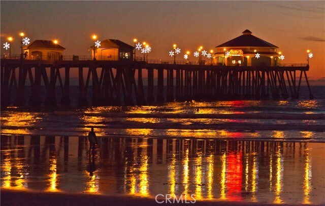 Building Photo - 206 Chicago Ave