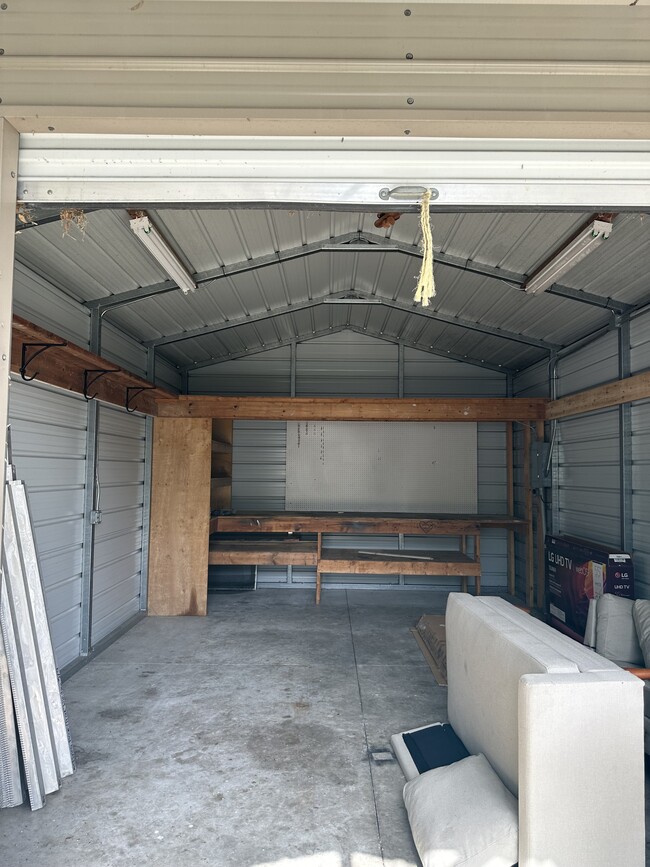 Building Photo - 2628 Grand Cayman St