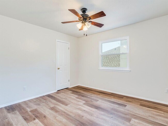 Building Photo - 13021 Withers Way