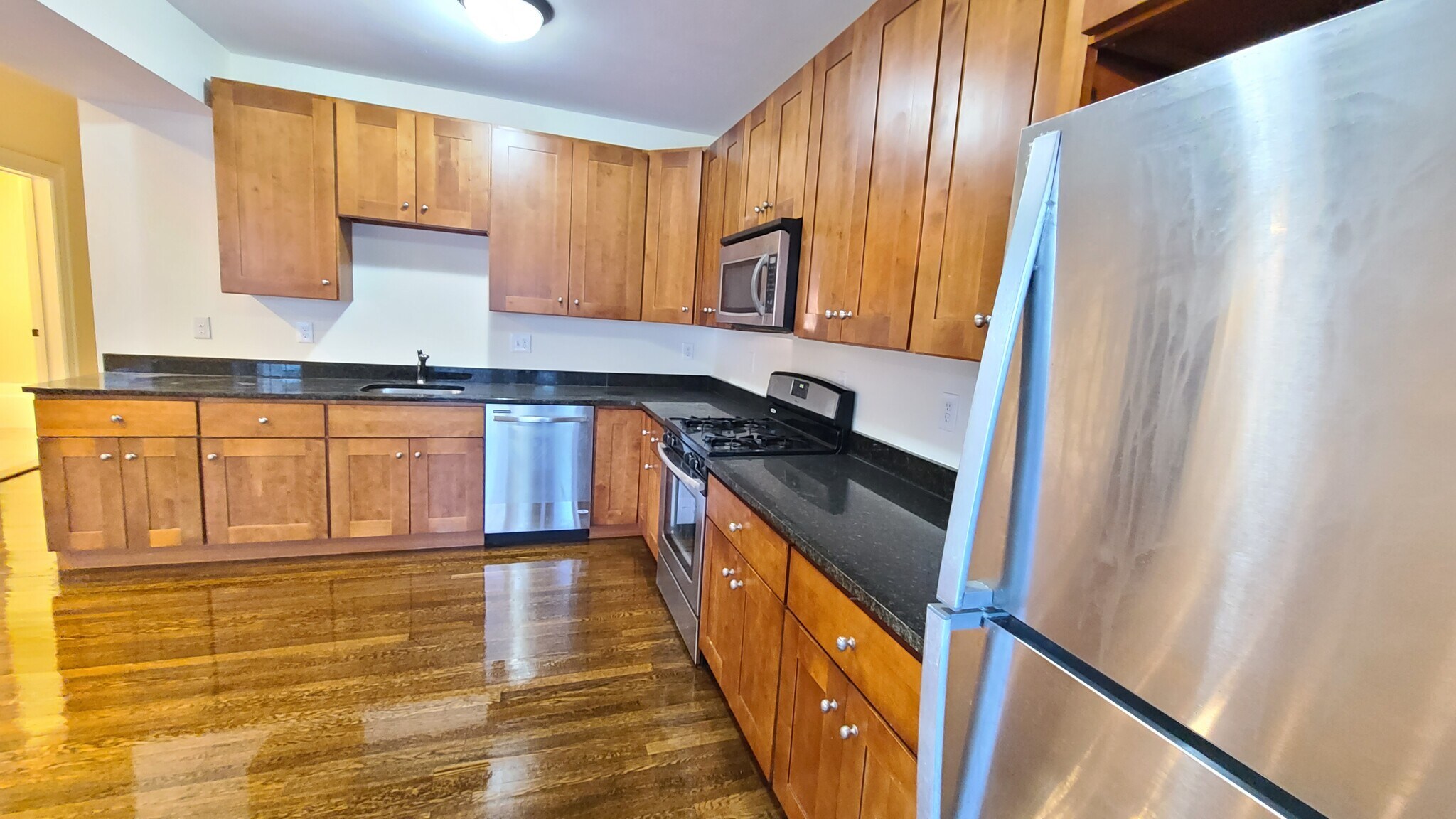 Building Photo - 29 Commonwealth Ter