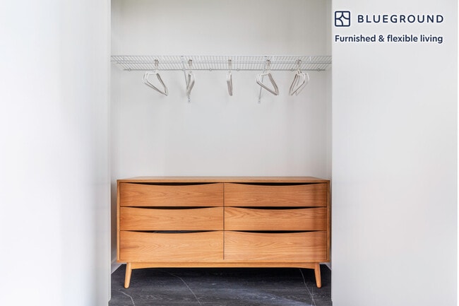 Building Photo - 2116 4th Ave