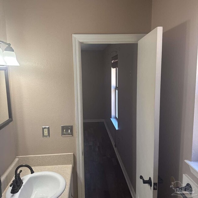 Building Photo - 4251 Willow St