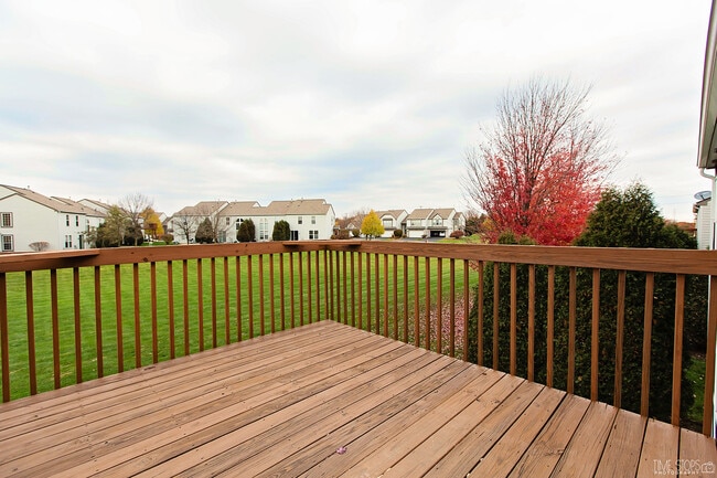 Building Photo - 3321 Bromley Ln