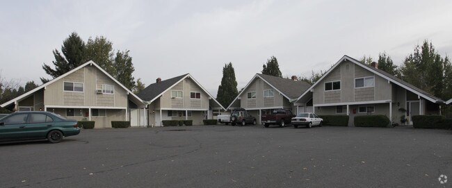 Building Photo - Chalet Villa Apartments