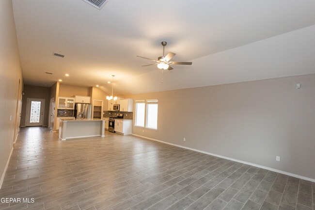 Building Photo - 1217 Golden Summer Pl
