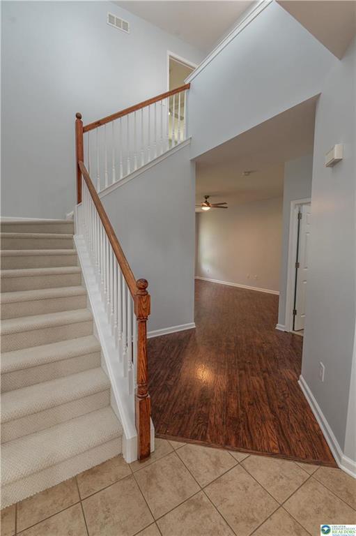 Building Photo - 835 Spring White Dr