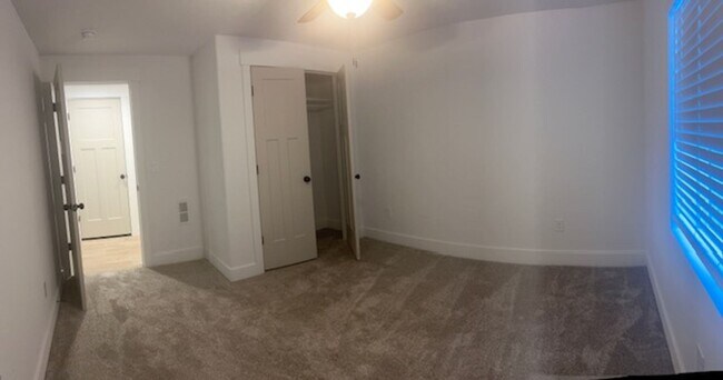 Building Photo - Spacious 3 Bed Downstairs Duplex