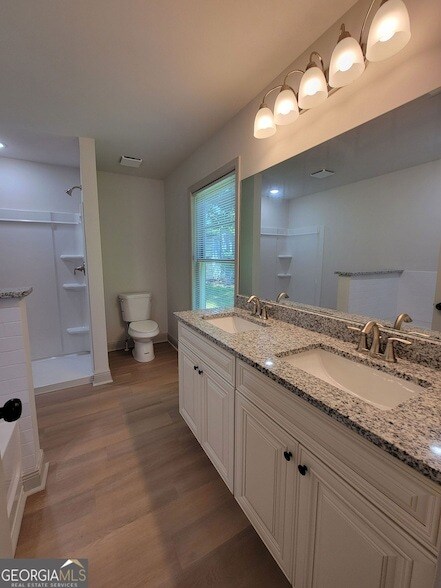Building Photo - 413 Loblolly Ridge Rd