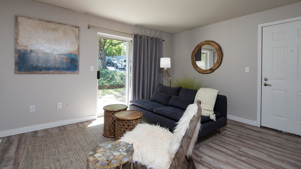 Cielo Apartments 15830 39th Pl S Tukwila WA 98188 Apartment Finder