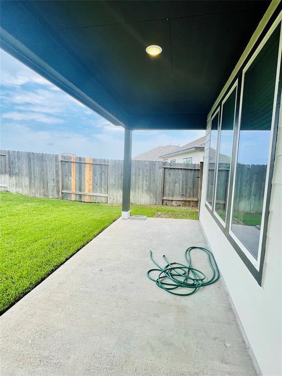Building Photo - 1718 Bryson Heights Dr