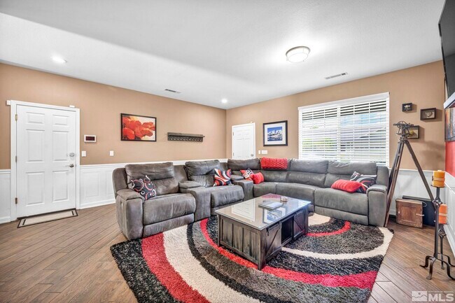 Building Photo - 6015 Stillmeadow Dr