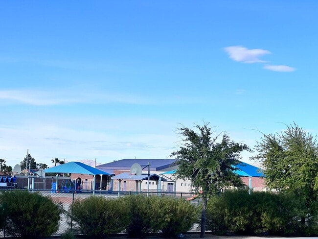 Building Photo - Location, Location! Prime Silverado Ranch Living  Welcome to this gorgeous single-story home in t...