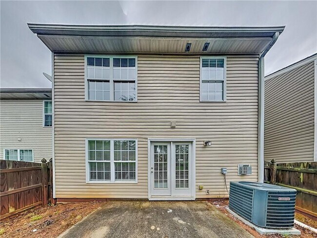 Building Photo - 20 Fieldview Ln