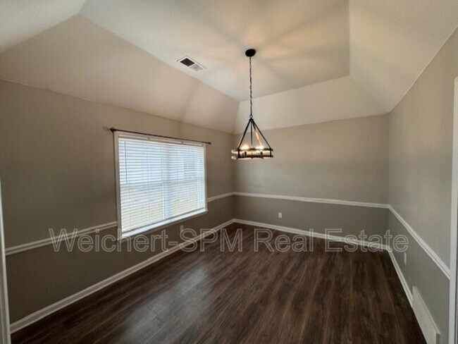 Building Photo - 6353 Thistle Point