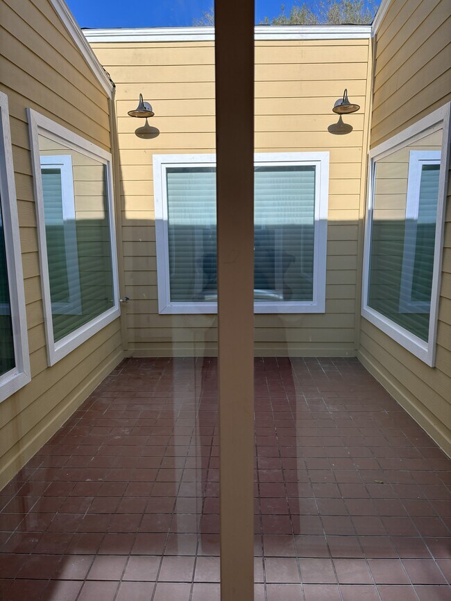 Building Photo - 17 N Tupelo Cir