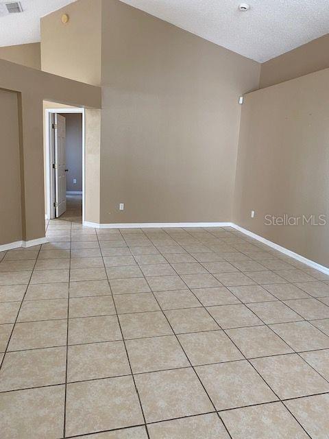 Building Photo - 1061 Ballyshannon Pkwy