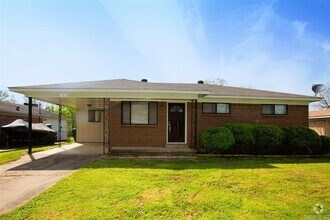 Building Photo - 5800 Hopson Dr