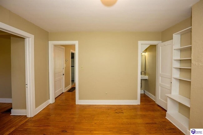 Building Photo - 189 Bob Wade Rd