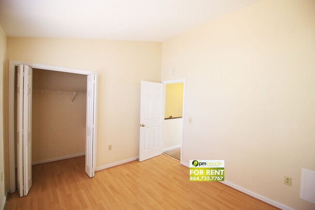 Building Photo - 3 Pointer Ln