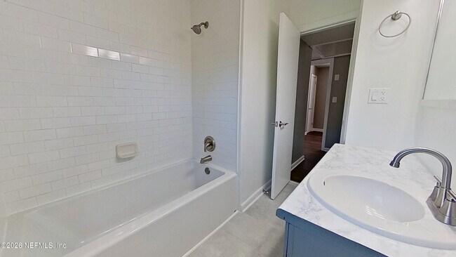 Building Photo - 1728 Lawson Rd