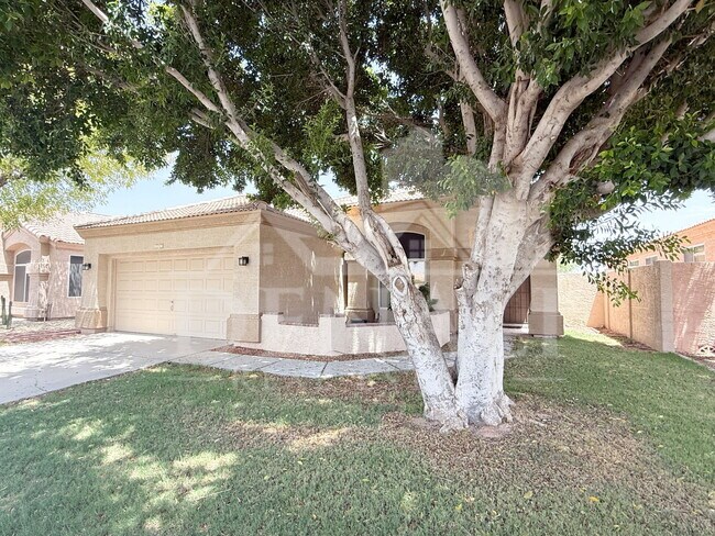 Building Photo - 797 N Gregory Pl