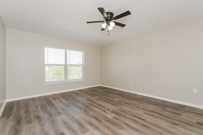 Building Photo - 178 Anzio Dr