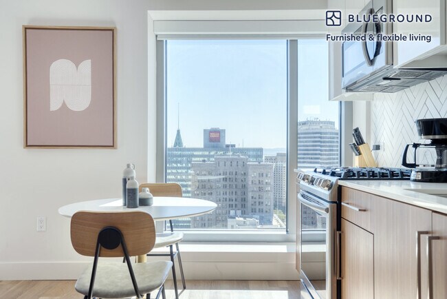 Building Photo - 447 17th St