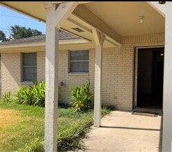 Building Photo - 1409 Paseo Del Oro